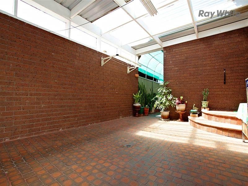 7 Edwards Drive, Altona Meadows VIC 3028