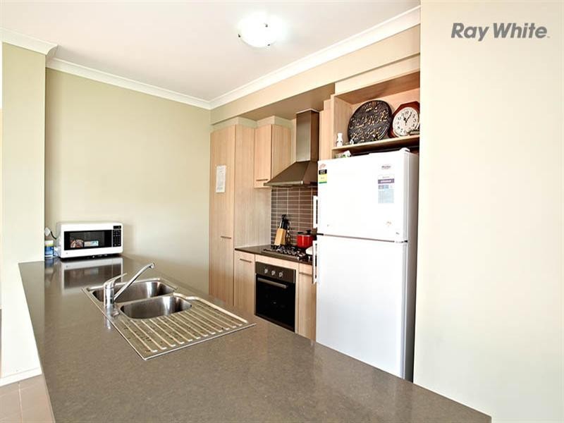 16 Cloudy Crescent, Point Cook VIC 3030