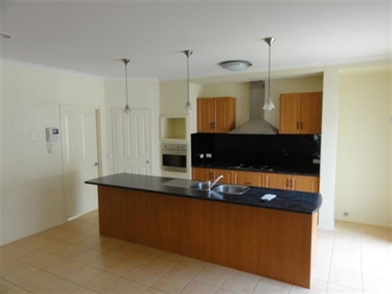 17 Contessa Court, Point Cook VIC 3030