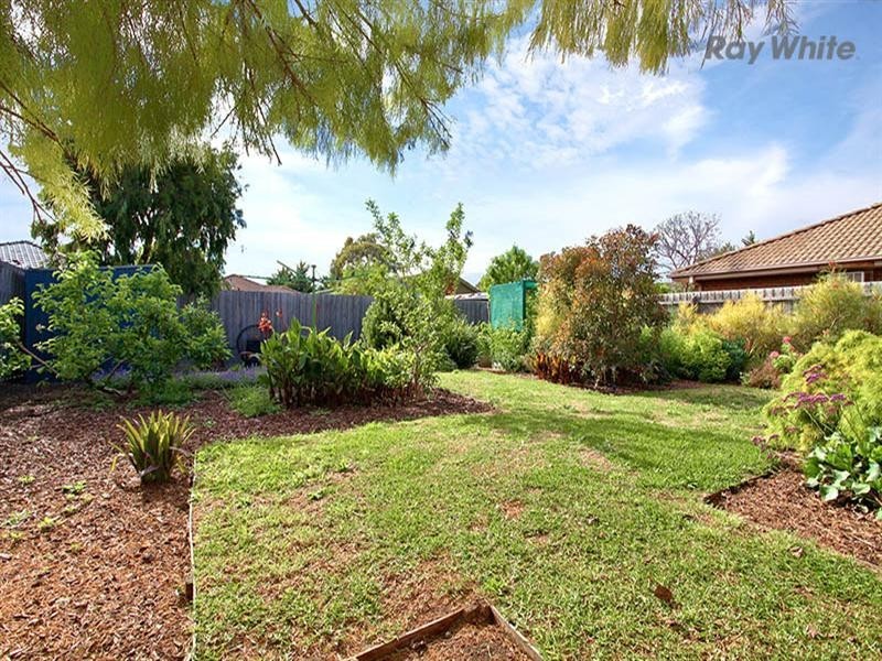 32 Strezlecki Grove South, Altona Meadows VIC 3028