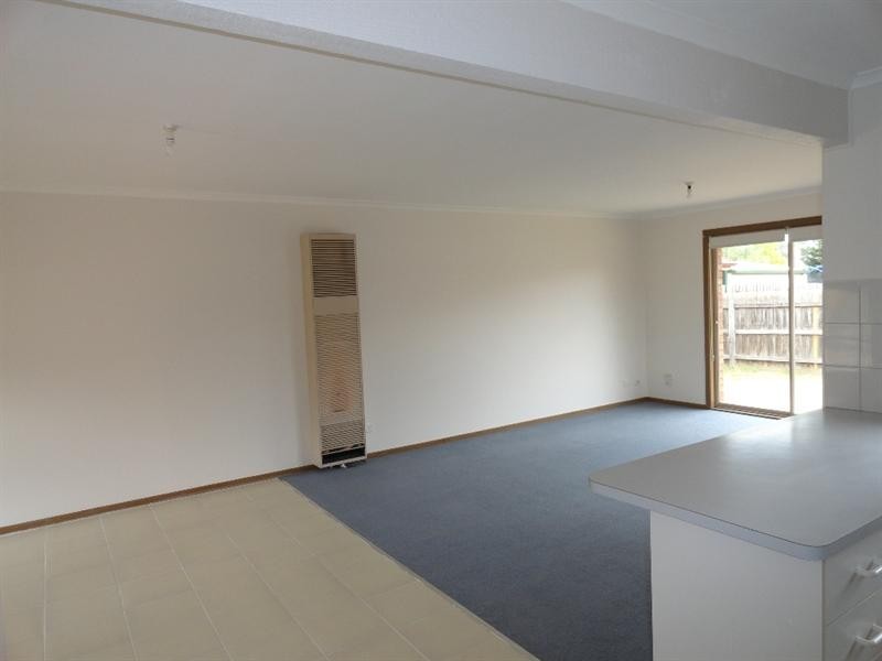 19 A NORTH Avenue, Altona Meadows VIC 3028