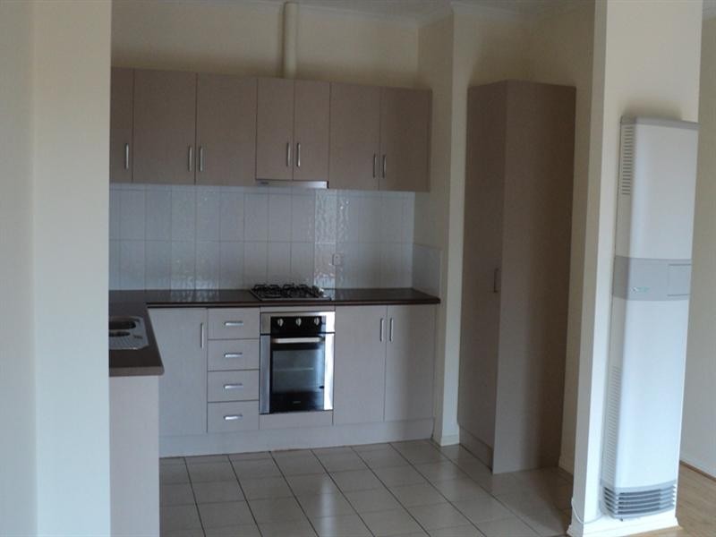 4/161 Railway Avenue, Laverton VIC 3028