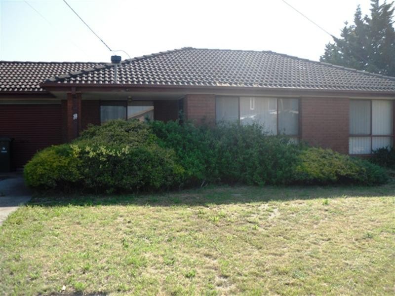 1B Rosscommon Place, Seabrook VIC 3028