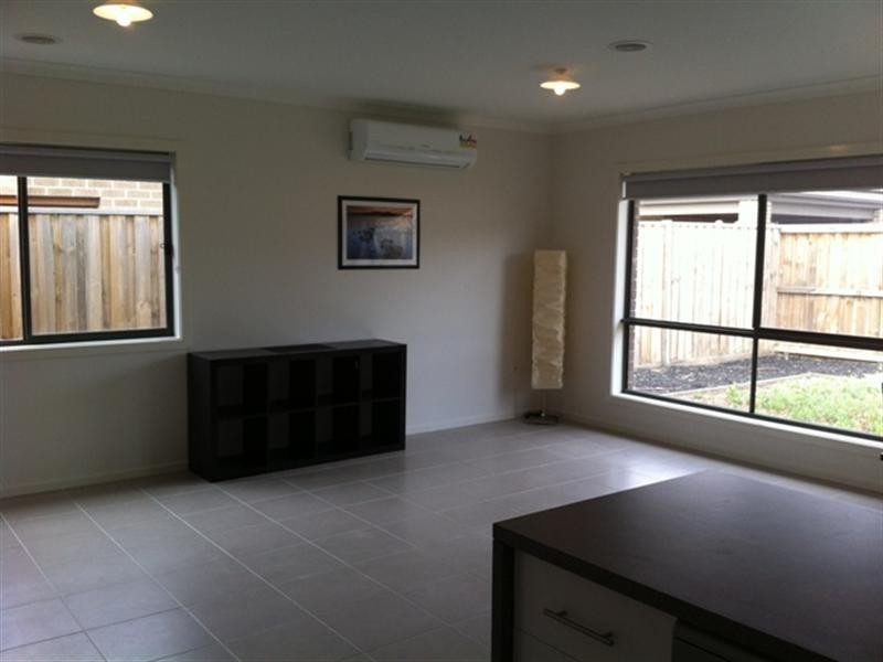 22 Berington Drive, Williams Landing VIC 3027