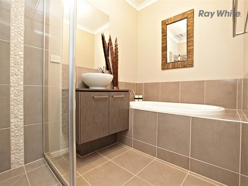 3 Coolum Street, Point Cook VIC 3030