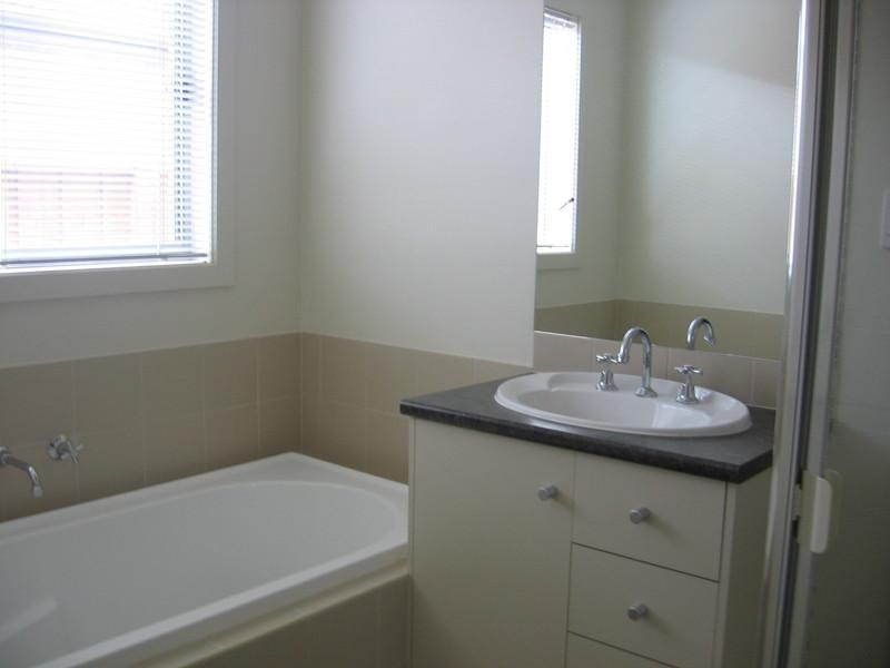 18 Storkbill Road, Wyndham Vale VIC 3024