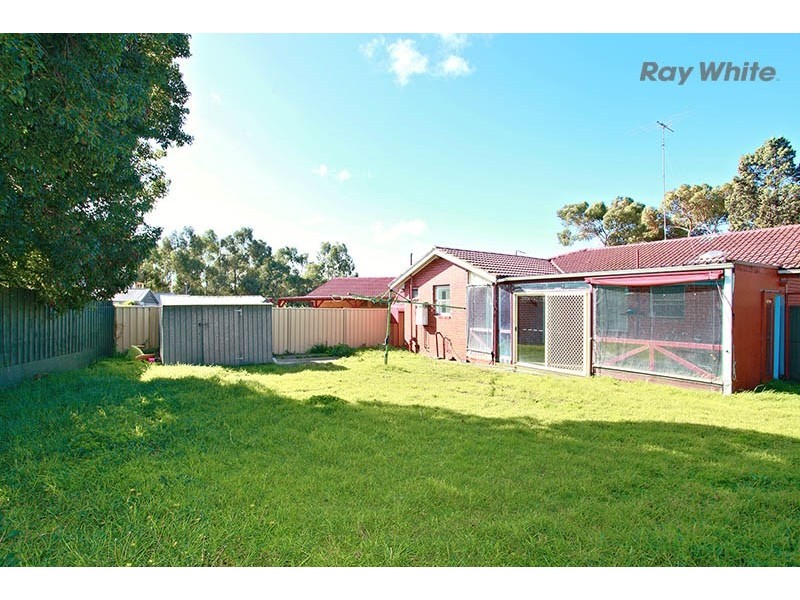 4 Watts Street, Laverton VIC 3028