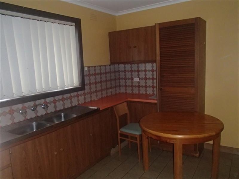 4/24 Salisbury Street, Werribee VIC 3030