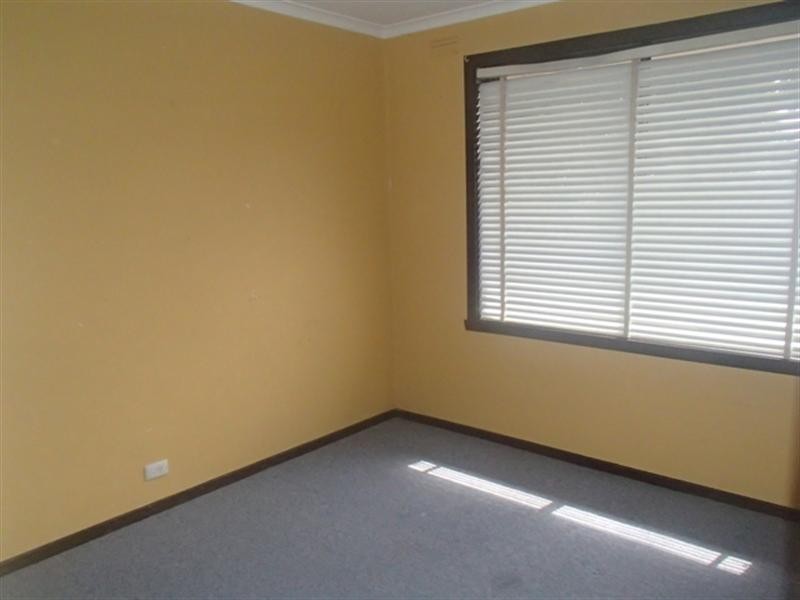 4/24 Salisbury Street, Werribee VIC 3030