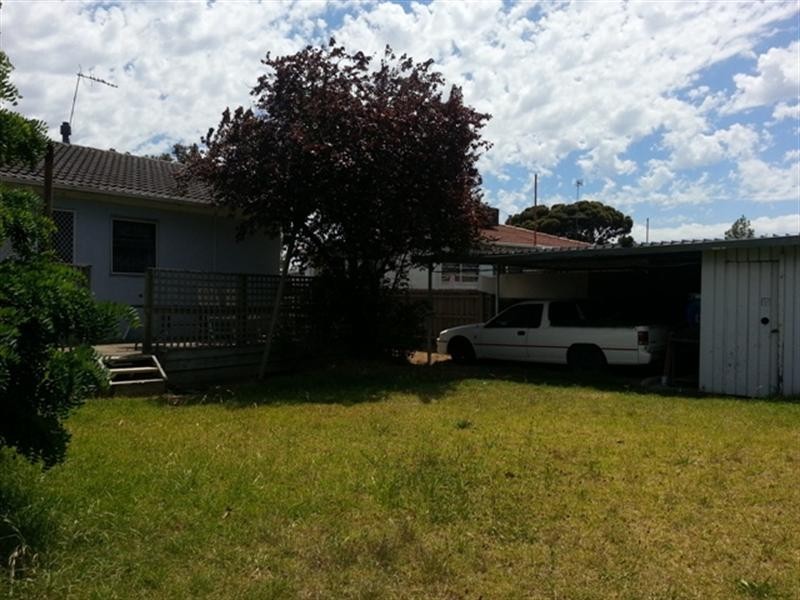 14 Hillman Street, Laverton VIC 3028