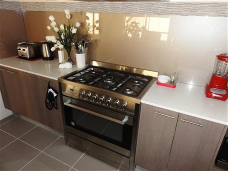 21 Fieldwren Drive, Williams Landing VIC 3027