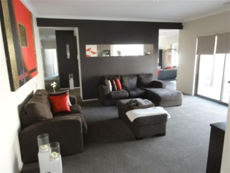 21 Fieldwren Drive, Williams Landing VIC 3027