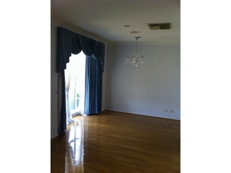 6 Truman Court, Altona Meadows VIC 3028