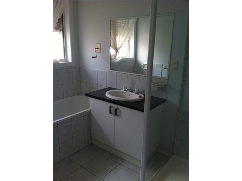 6 Truman Court, Altona Meadows VIC 3028