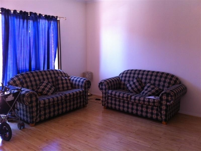 2/161-165 Railway Avenue, Laverton VIC 3028