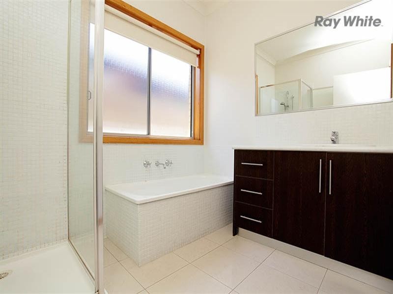 9 Philip Street, Altona Meadows VIC 3028