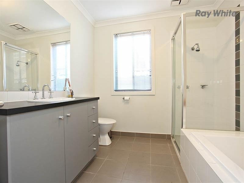 41 Pioneer Drive, Deer Park VIC 3023