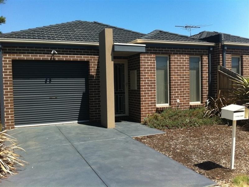 1/9 Yale Court, Truganina VIC 3029