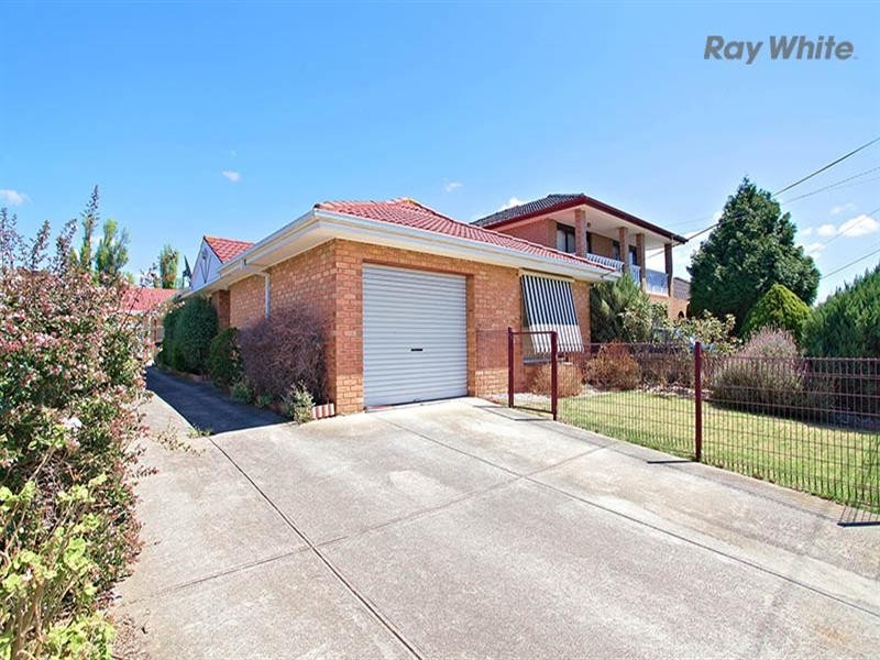 1/24 Victoria Street, Altona Meadows VIC 3028