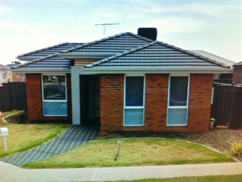 79 Hatchlands Drive, Deer Park VIC 3023