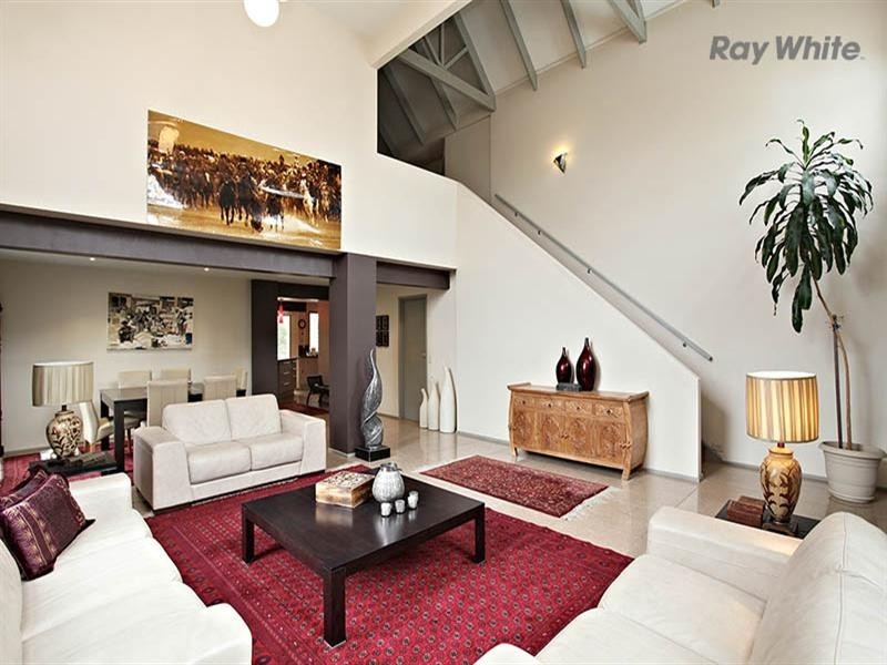 52 Barber Drive, Hoppers Crossing VIC 3029