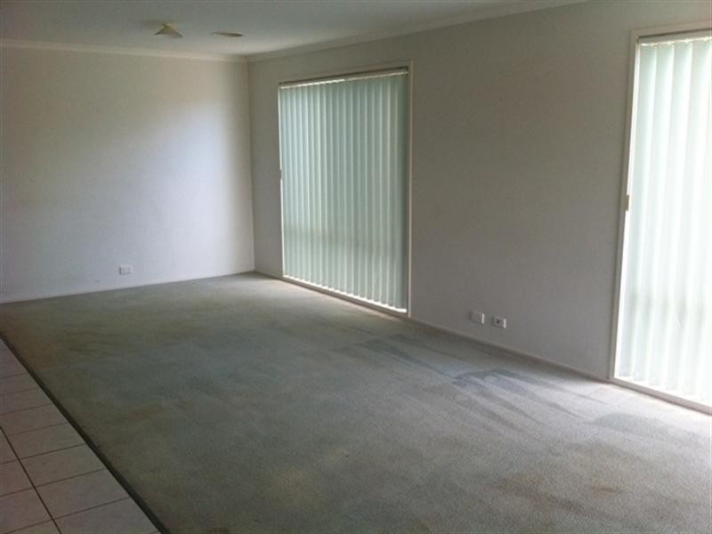 4 Beveridge Court, Point Cook VIC 3030