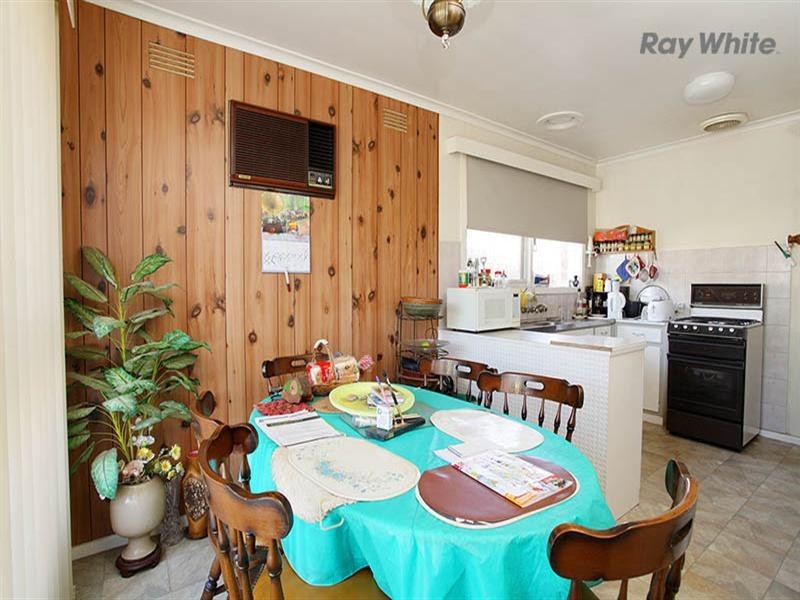 10 Crown Street, Laverton VIC 3028