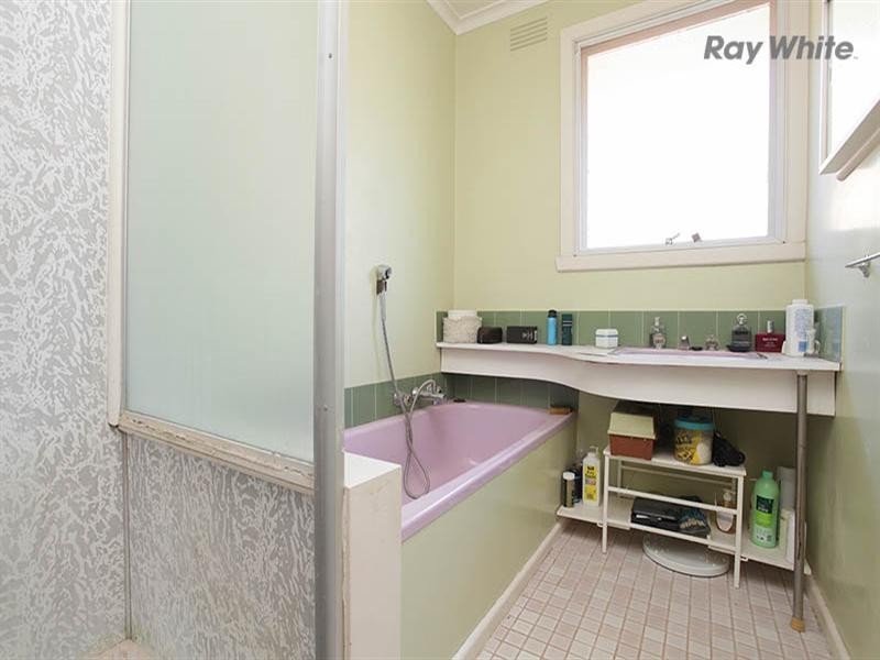 10 Crown Street, Laverton VIC 3028