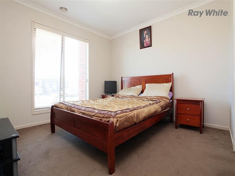 32 Rocky Gate Drive, Truganina VIC 3029