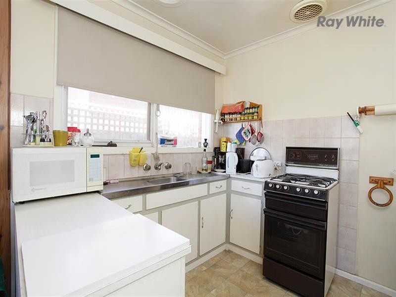 10 Crown Street, Laverton VIC 3028