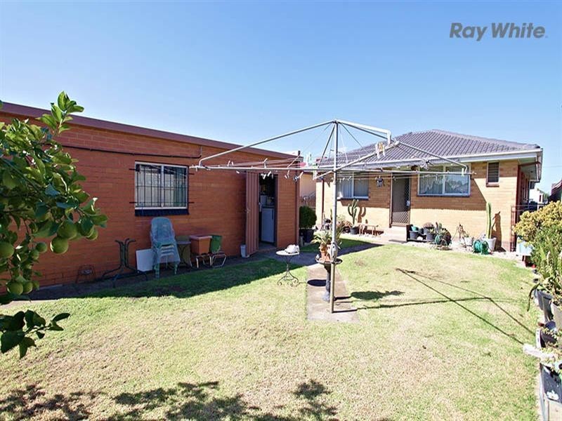 10 Crown Street, Laverton VIC 3028