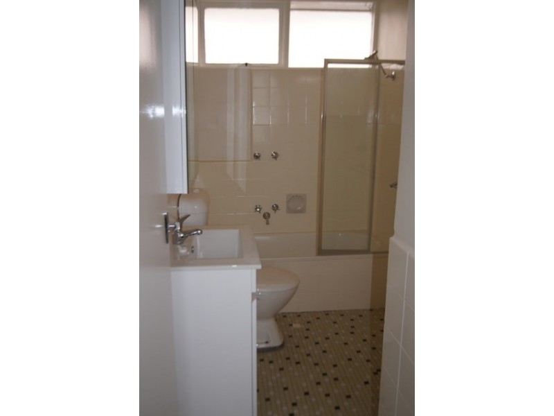 10/294 Nicholson Street, Seddon VIC 3011