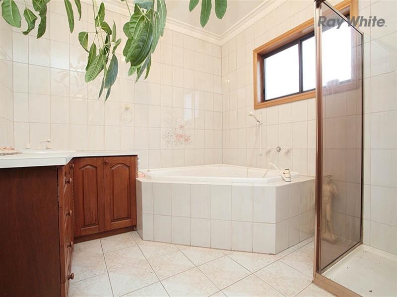 86 Victoria Street, Altona Meadows VIC 3028