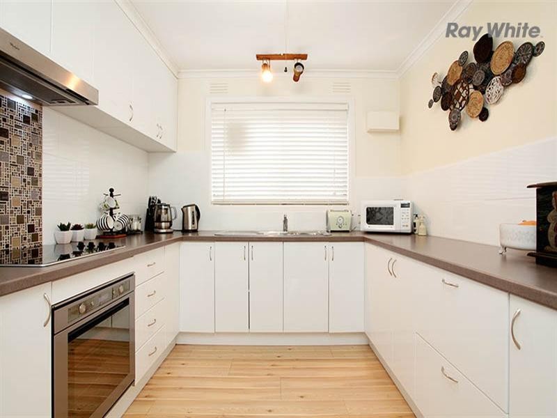 2/20 Edgar Street, Kingsville VIC 3012