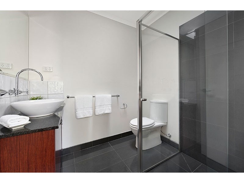 16 Ribbony Walk, Maribyrnong VIC 3032