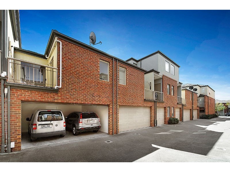 16 Ribbony Walk, Maribyrnong VIC 3032