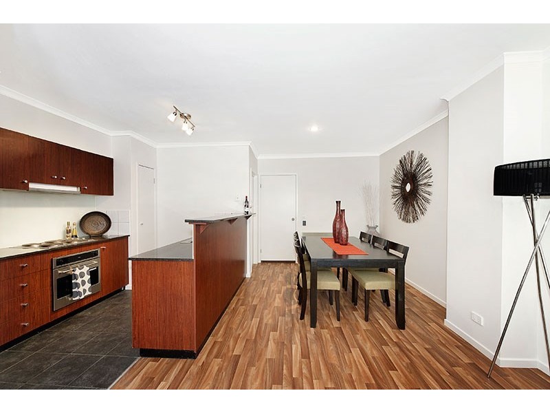 16 Ribbony Walk, Maribyrnong VIC 3032