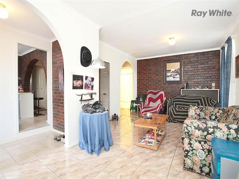 24 Claremont Crescent, Hoppers Crossing VIC 3029