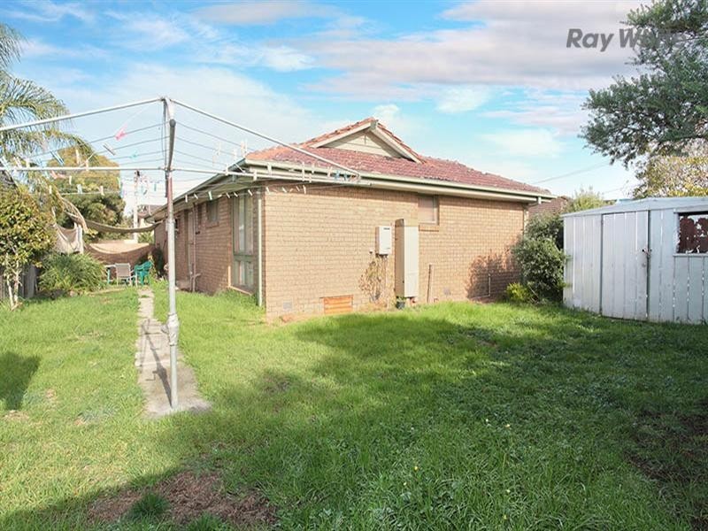 24 Claremont Crescent, Hoppers Crossing VIC 3029