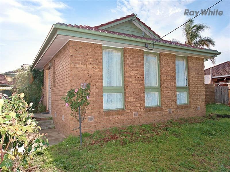 24 Claremont Crescent, Hoppers Crossing VIC 3029