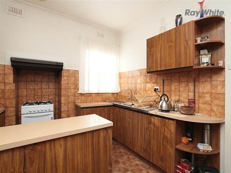 20 Curlew Avenue, Altona VIC 3018