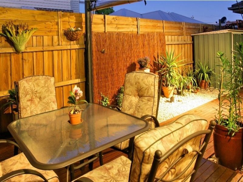 2/47 Paxton Street, South Kingsville VIC 3015