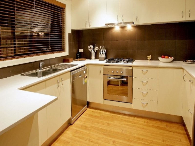 2/47 Paxton Street, South Kingsville VIC 3015