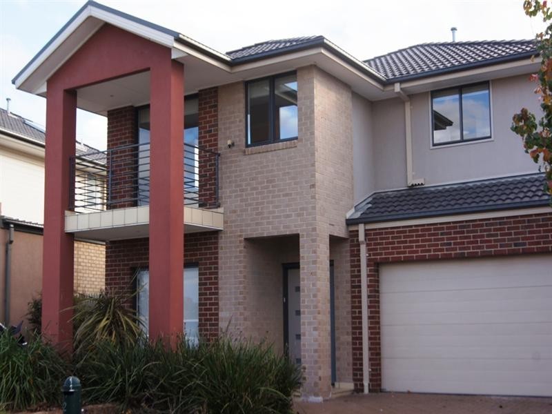 24 Parkwood Terrace, Point Cook VIC 3030