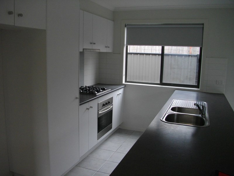 17 Lindsay Gardens, Point Cook VIC 3030