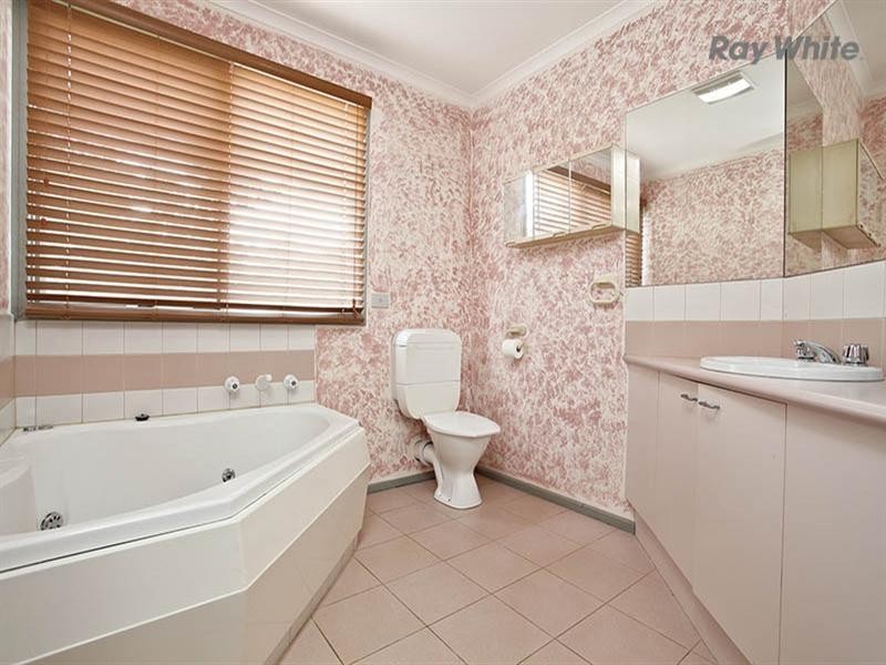 52 Barber Drive, Hoppers Crossing VIC 3029