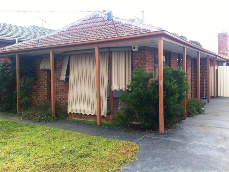 17 Crellin Avenue, Altona Meadows VIC 3028