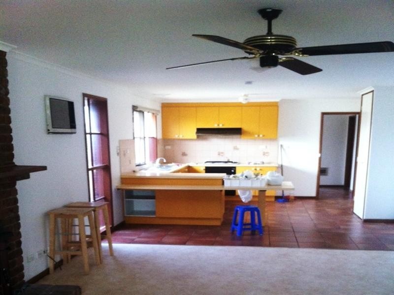 17 Crellin Avenue, Altona Meadows VIC 3028