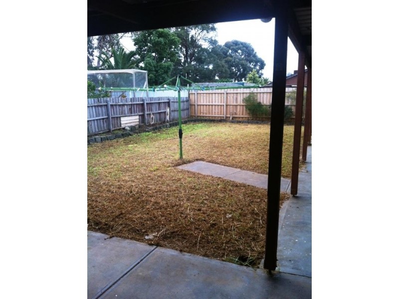 17 Crellin Avenue, Altona Meadows VIC 3028