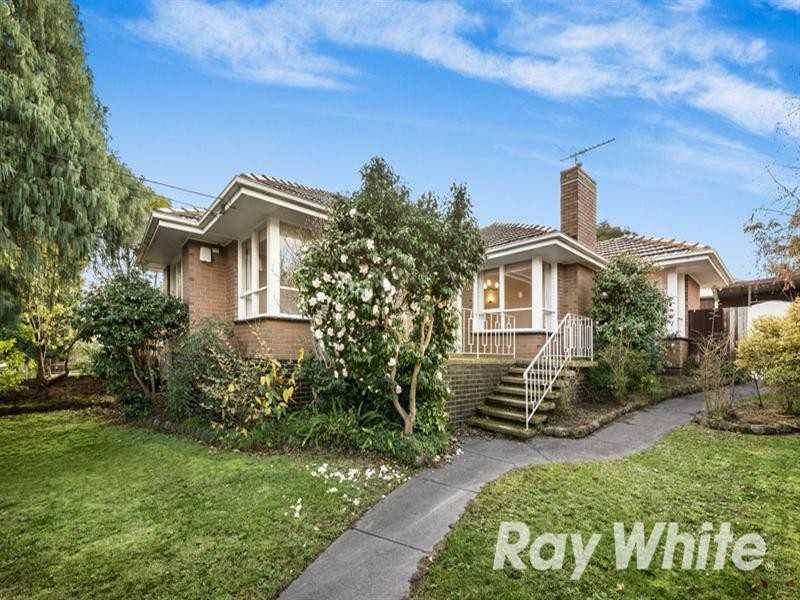 31 Olwen Street, Nunawading VIC 3131